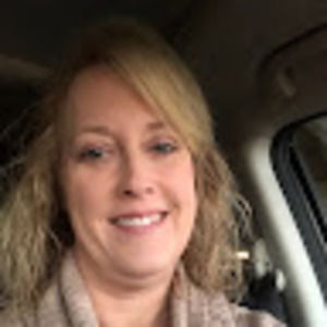 Meet your Posher, Carrie